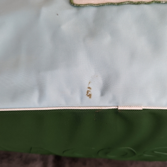 Large Lacoste Duffle Bag. - Picture 6 of 14